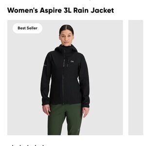 Women's Black Aspire Rain Jacket